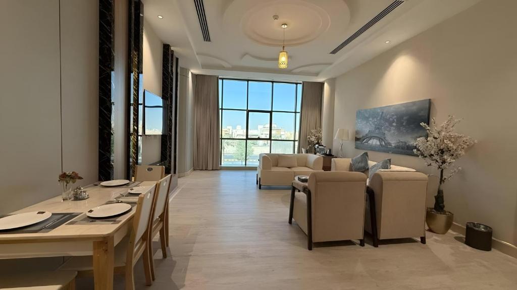 Suite at Lavera Inn Hotel